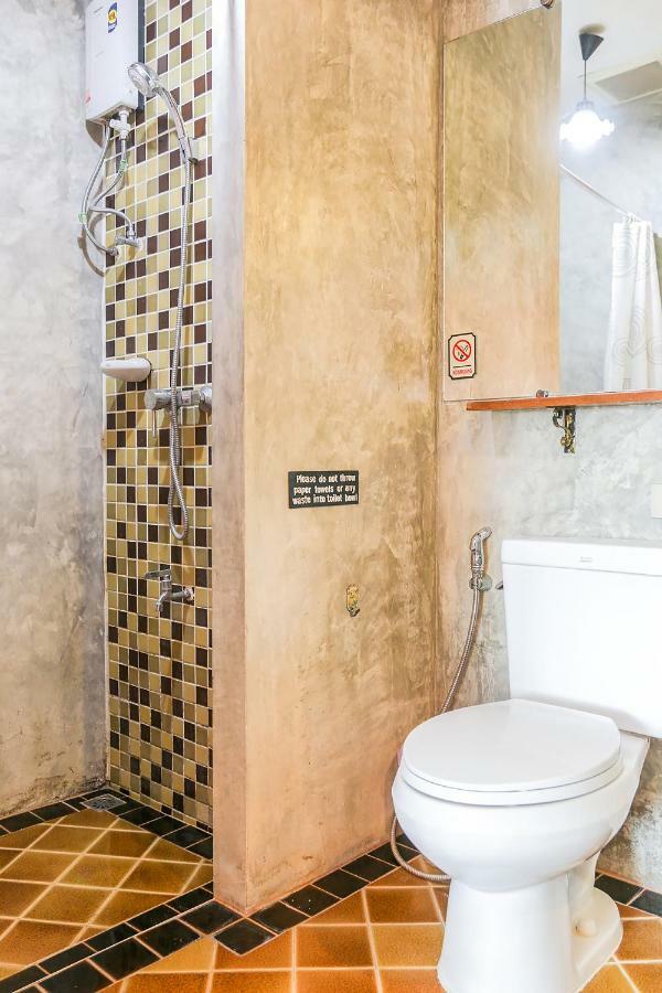 Oyo 233 Sunshine House Hotell Chiang Mai Eksteriør bilde